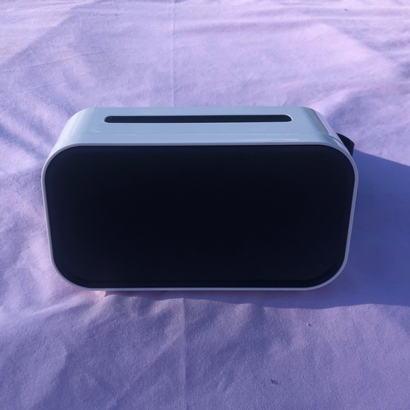 2016 Merchsource Virtual Reality Headset - Picture 2 of 4